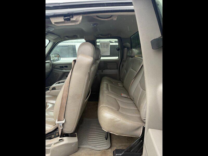 used 2005 Chevrolet Silverado 2500 car, priced at $5,000