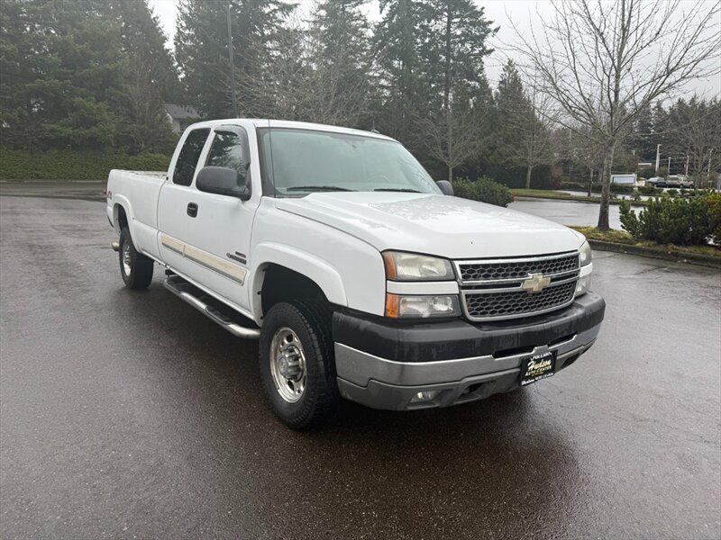 used 2005 Chevrolet Silverado 2500 car, priced at $5,000