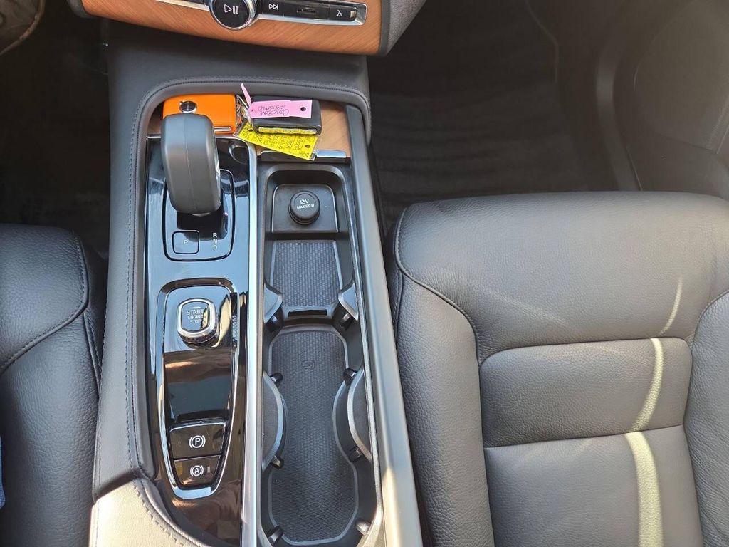 used 2025 Volvo XC90 car, priced at $43,999