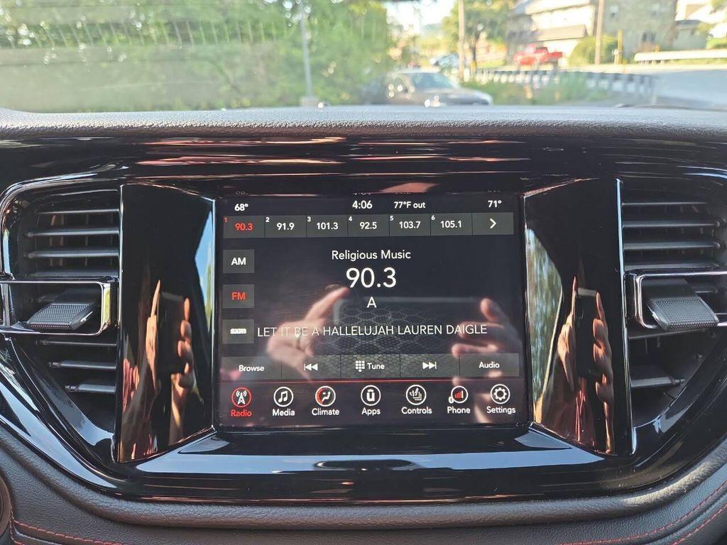 used 2024 Dodge Durango car, priced at $28,599