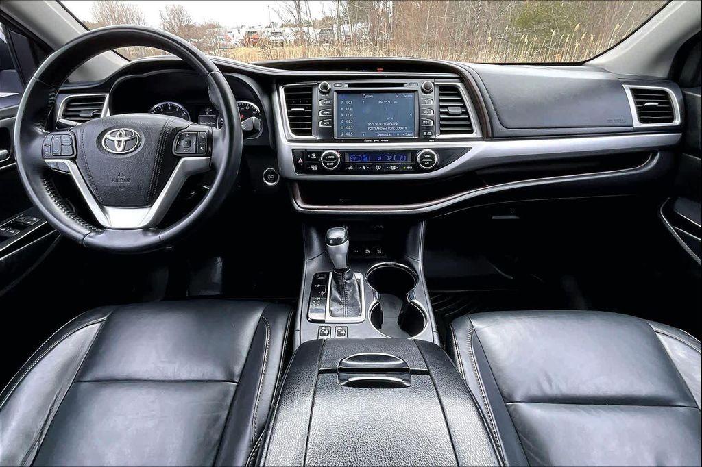 used 2016 Toyota Highlander car, priced at $15,991