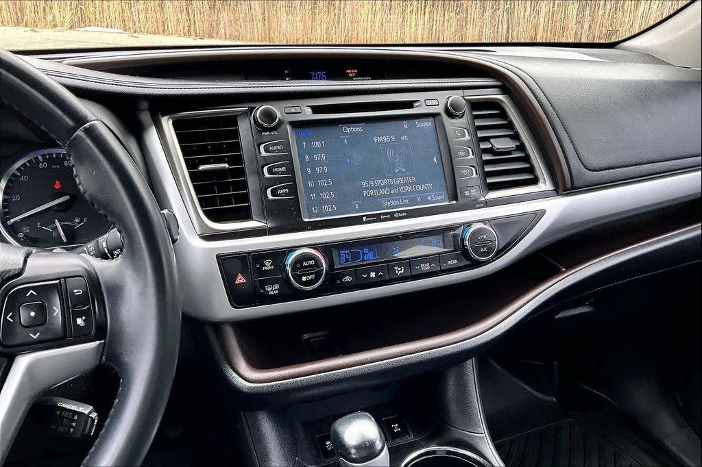 used 2016 Toyota Highlander car, priced at $15,991