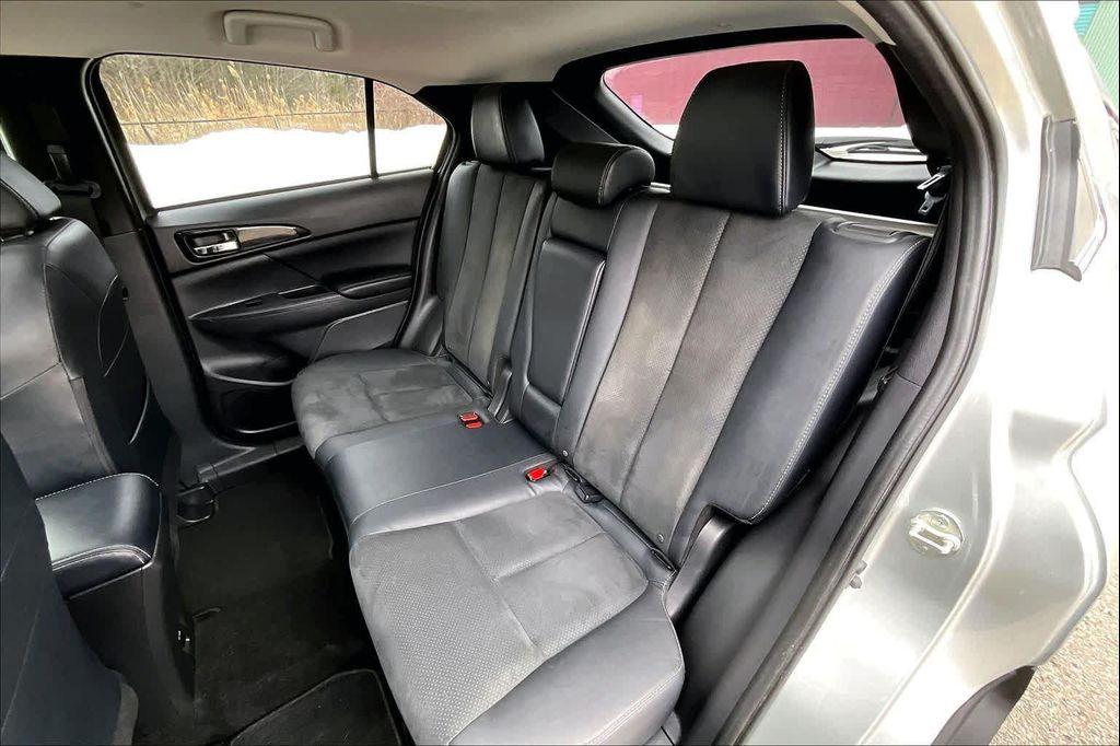 used 2023 Mitsubishi Eclipse Cross car, priced at $18,471