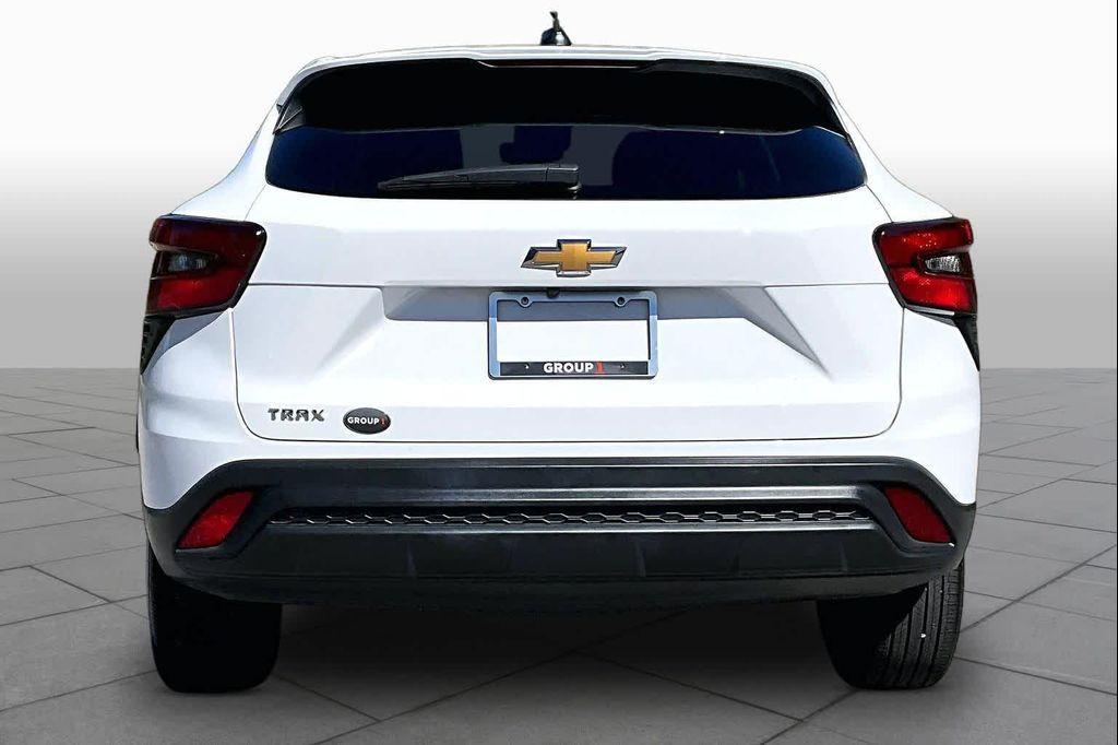 used 2025 Chevrolet Trax car, priced at $21,736