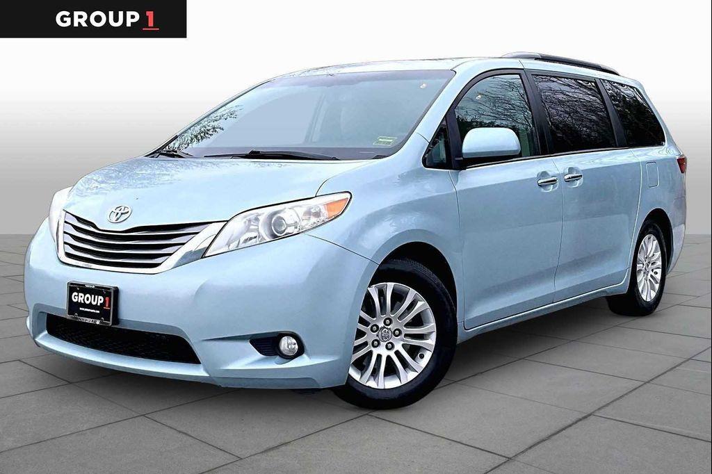 used 2016 Toyota Sienna car, priced at $17,485