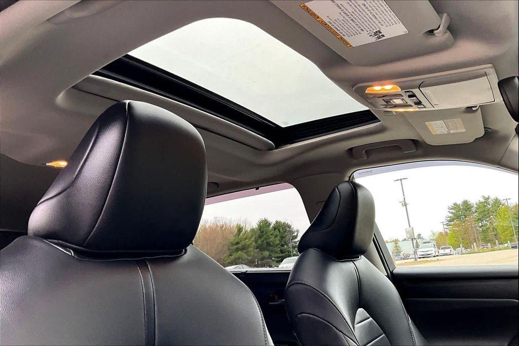used 2021 Toyota Highlander car, priced at $36,429