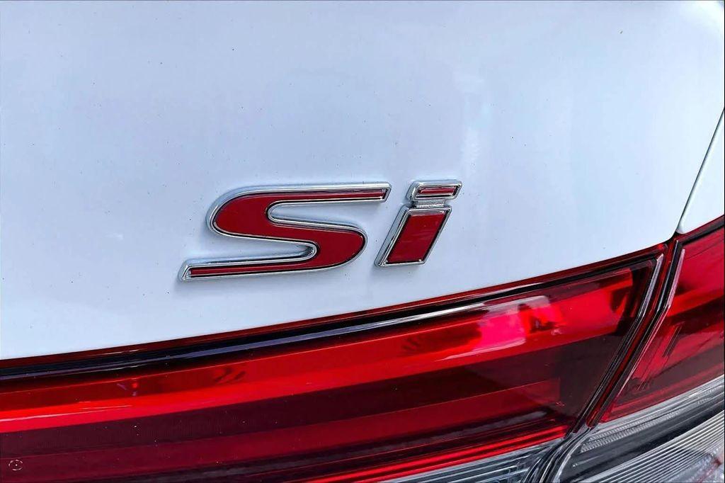 used 2023 Honda Civic Si car, priced at $30,979