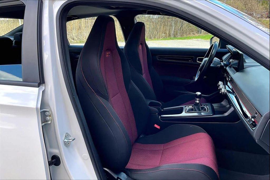used 2023 Honda Civic Si car, priced at $30,979