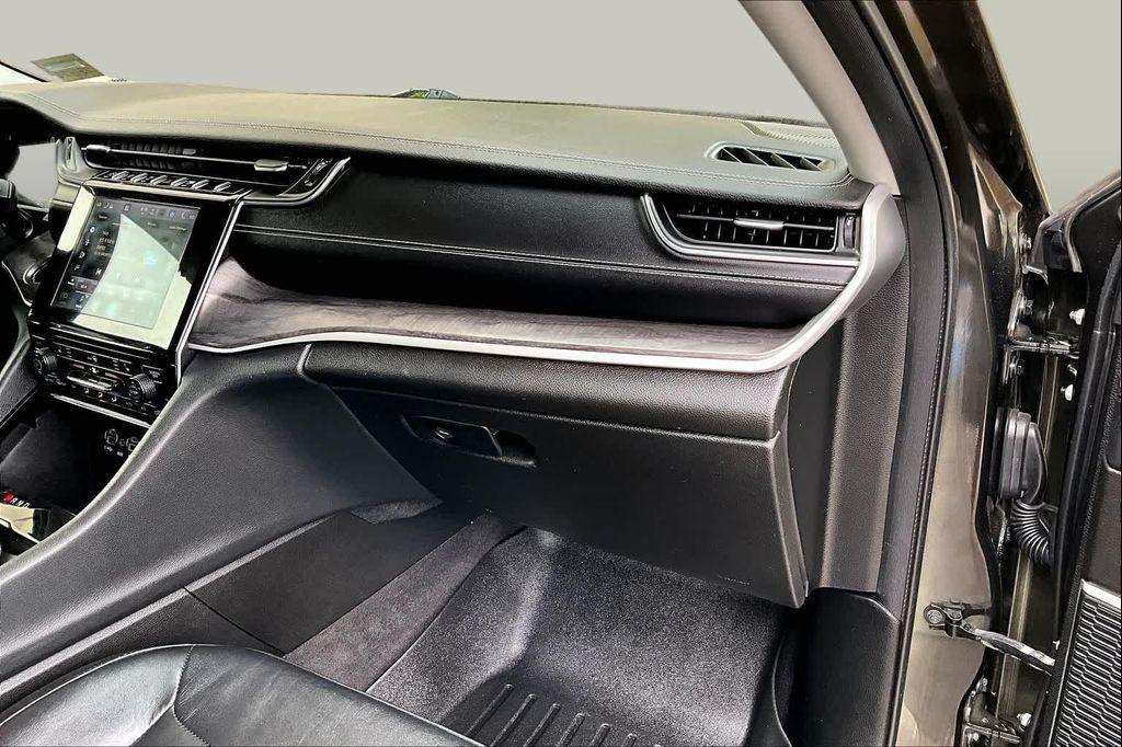 used 2021 Jeep Grand Cherokee L car, priced at $23,935