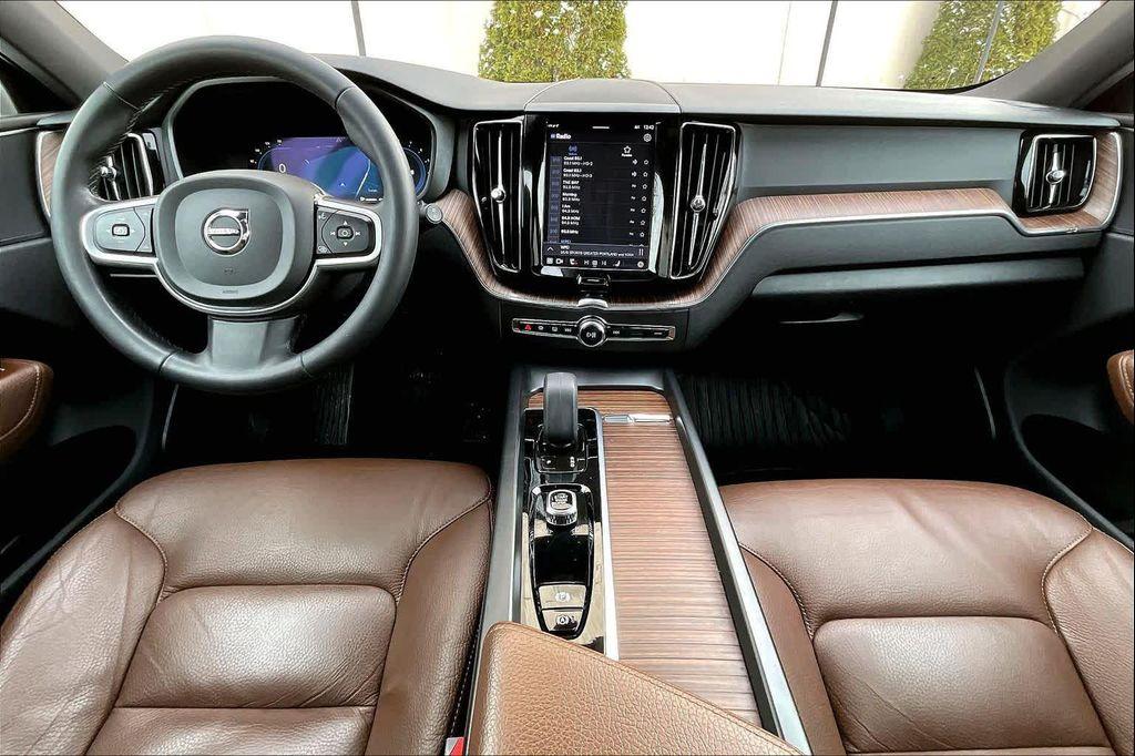 used 2022 Volvo XC60 car, priced at $29,991