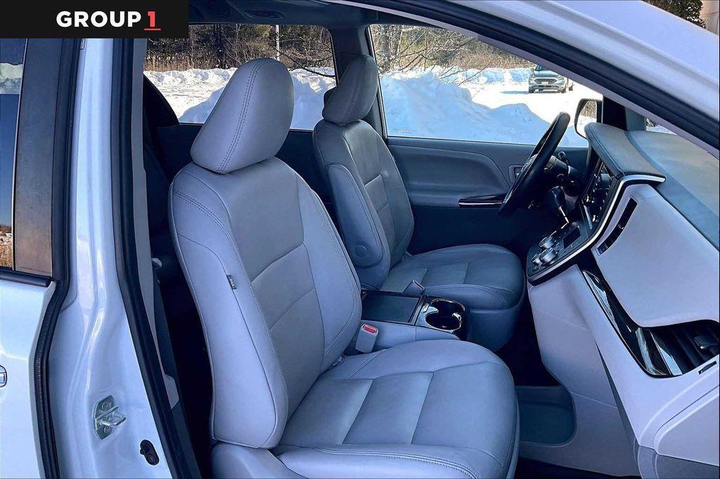 used 2020 Toyota Sienna car, priced at $24,991