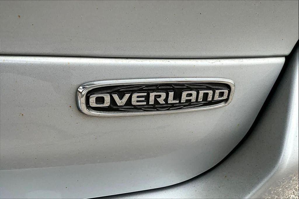 used 2021 Jeep Grand Cherokee L car, priced at $26,892