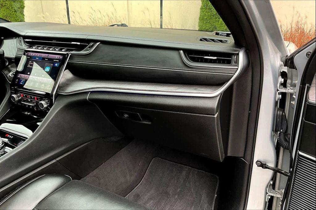 used 2021 Jeep Grand Cherokee L car, priced at $26,892