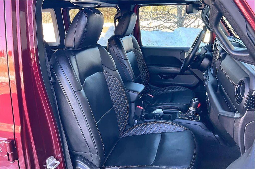 used 2021 Jeep Wrangler Unlimited car, priced at $29,991