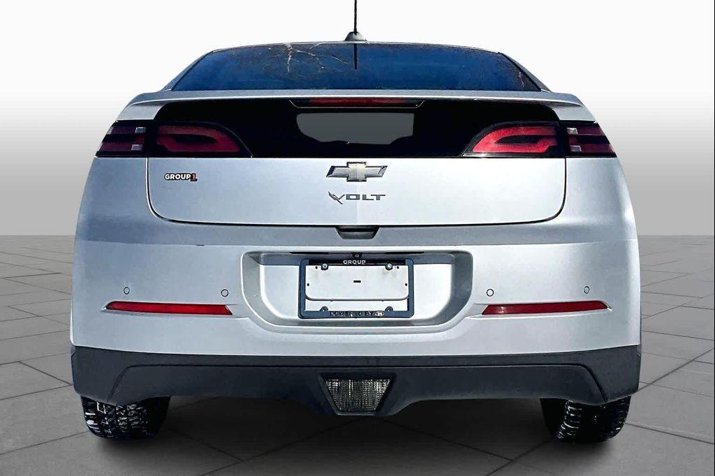 used 2015 Chevrolet Volt car, priced at $10,991