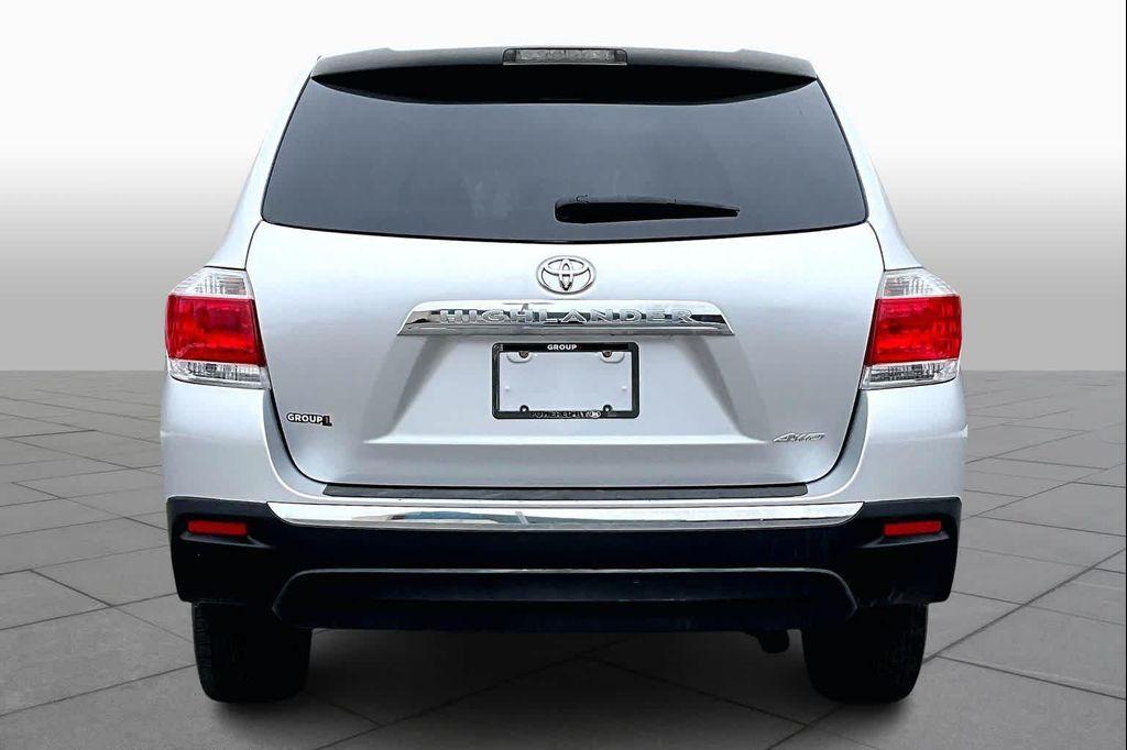 used 2013 Toyota Highlander car, priced at $10,441