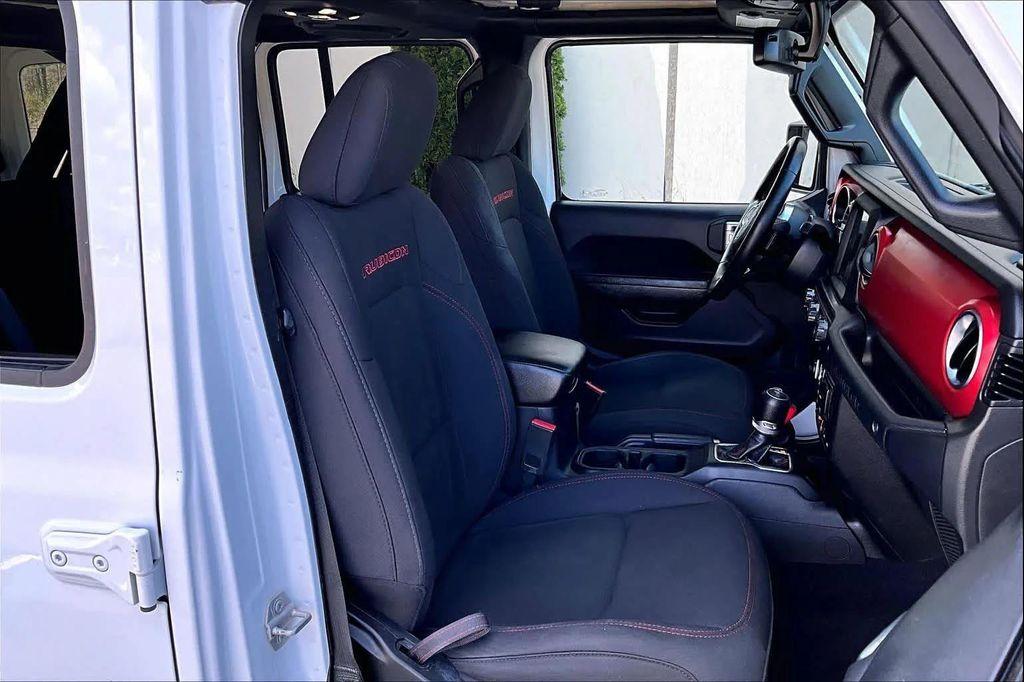 used 2022 Jeep Wrangler Unlimited car, priced at $30,485