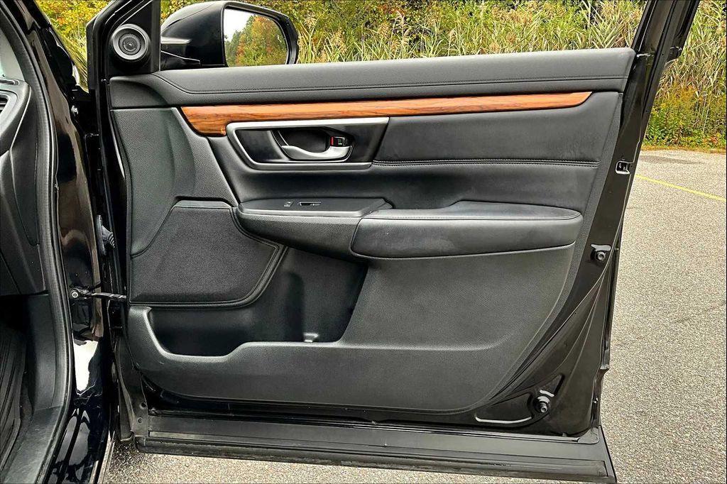 2021 Crystal Black Pearl Honda CR-V