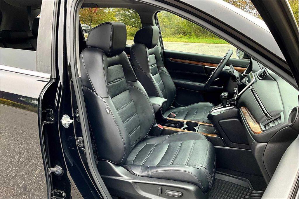 2021 Crystal Black Pearl Honda CR-V