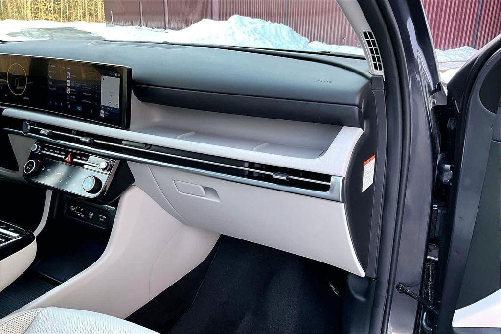 used 2025 Hyundai TUCSON Hybrid car, priced at $29,991