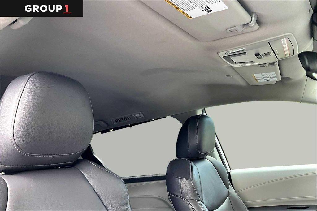 used 2023 Toyota Sienna car, priced at $38,036