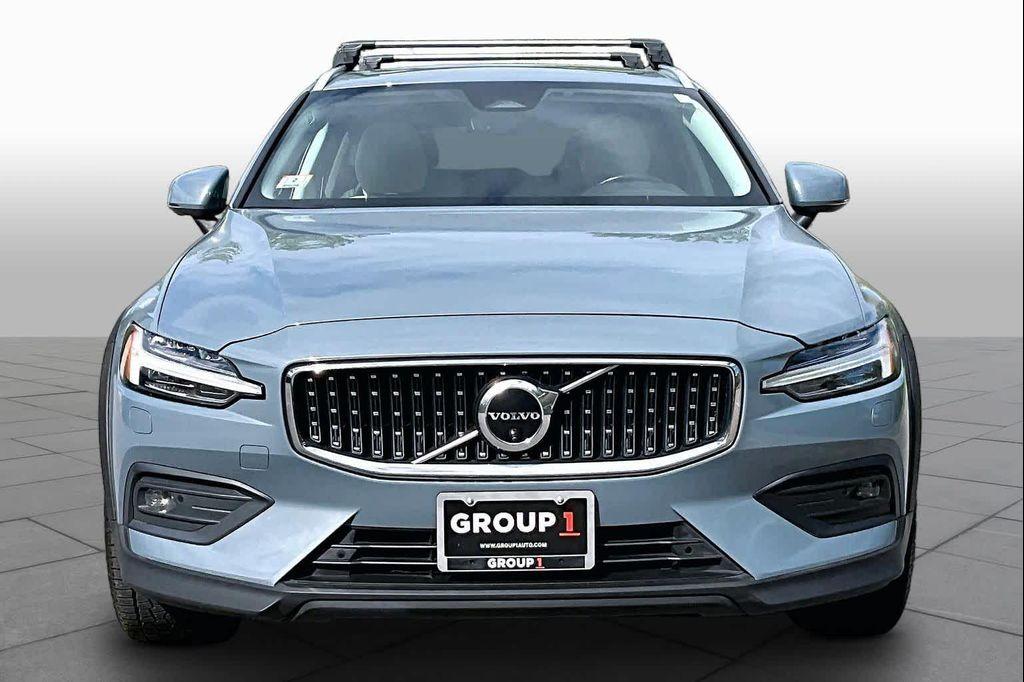 used 2023 Volvo V60 Cross Country car, priced at $31,935