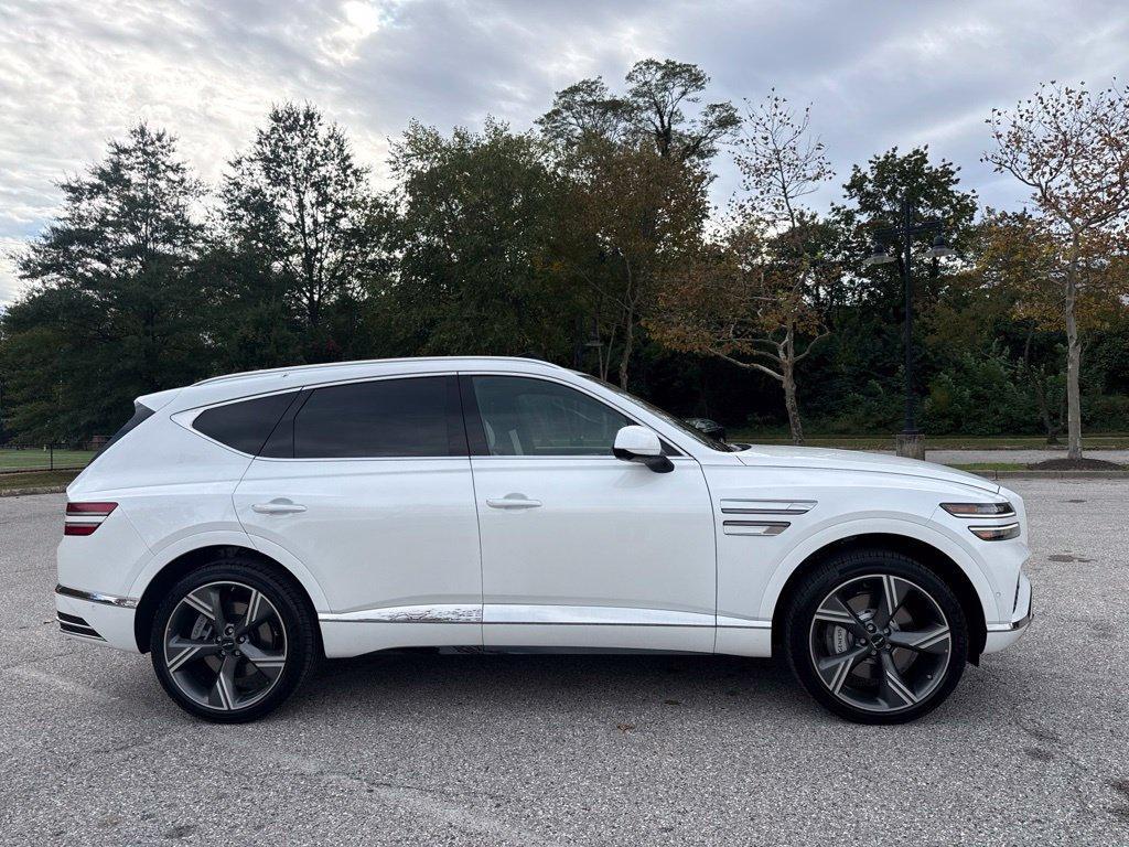 new 2027 Genesis GV80 car, priced at $87,129