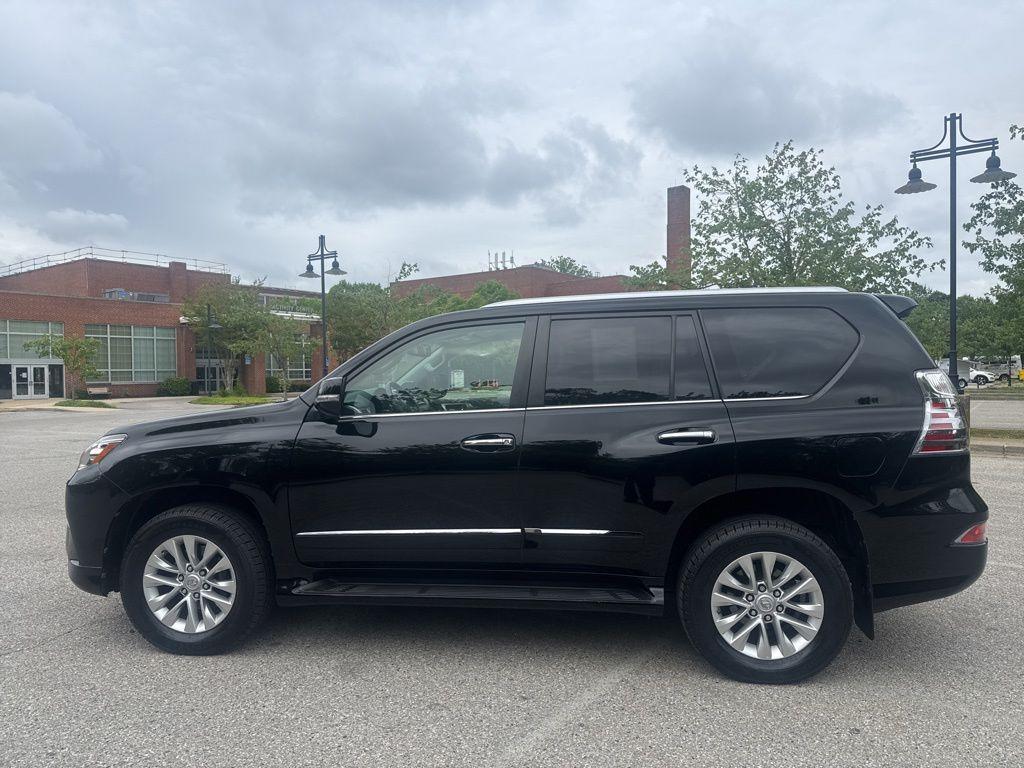 used 2019 Lexus GX 460 car, priced at $30,674