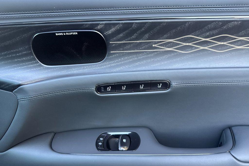 new 2026 Genesis G90 car, priced at $103,190