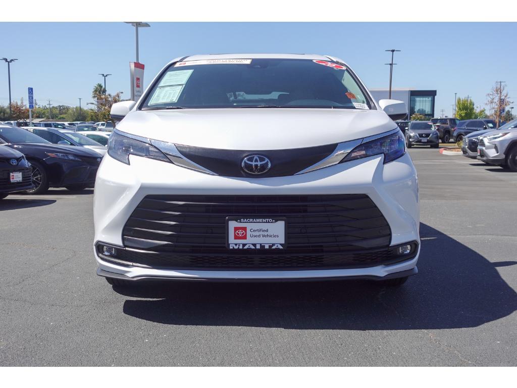 used 2026 Toyota Sienna car, priced at $48,871