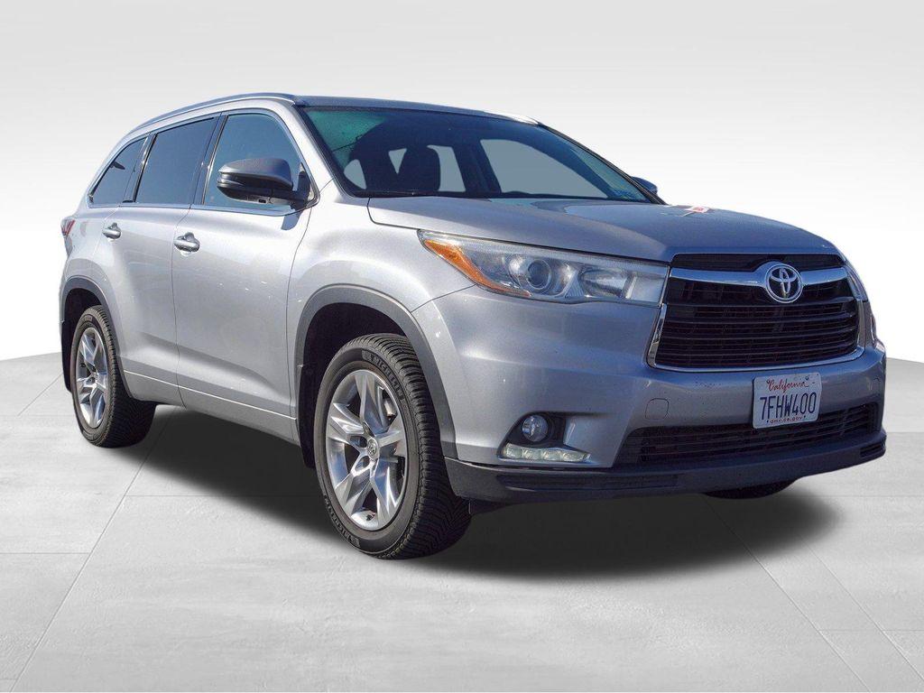 used 2014 Toyota Highlander car, priced at $19,986