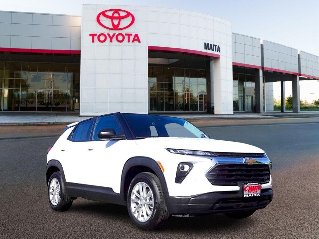 used 2025 Chevrolet TrailBlazer car, priced at $23,986