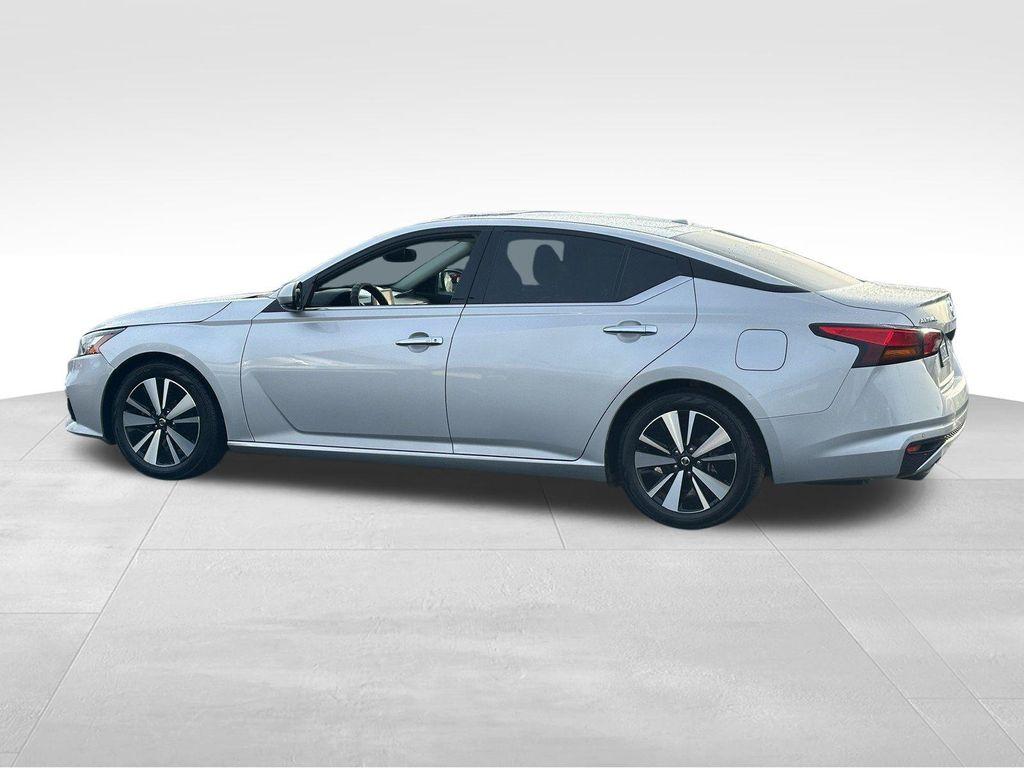 used 2019 Nissan Altima car, priced at $13,586