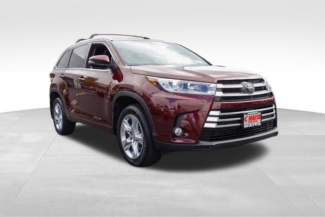 used 2018 Toyota Highlander car, priced at $23,988