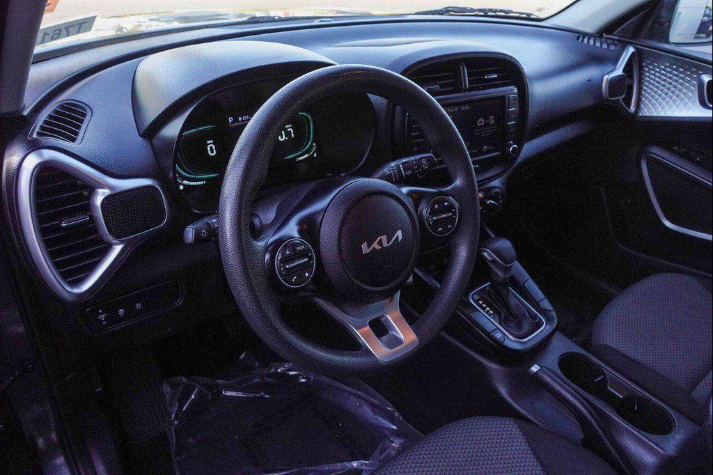 used 2023 Kia Soul car, priced at $14,986