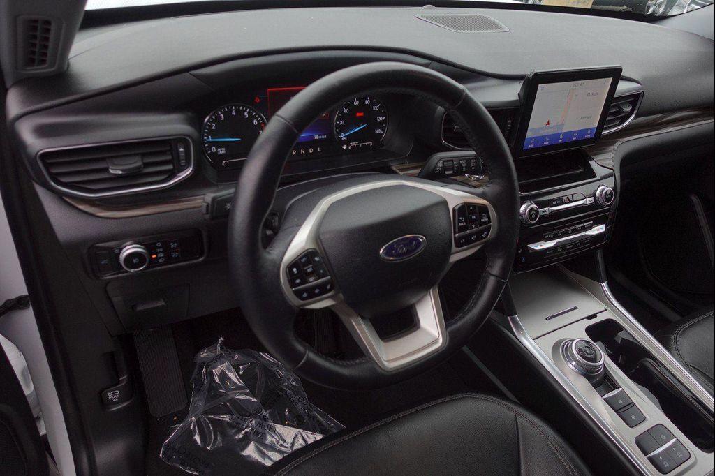 used 2023 Ford Explorer car, priced at $24,986