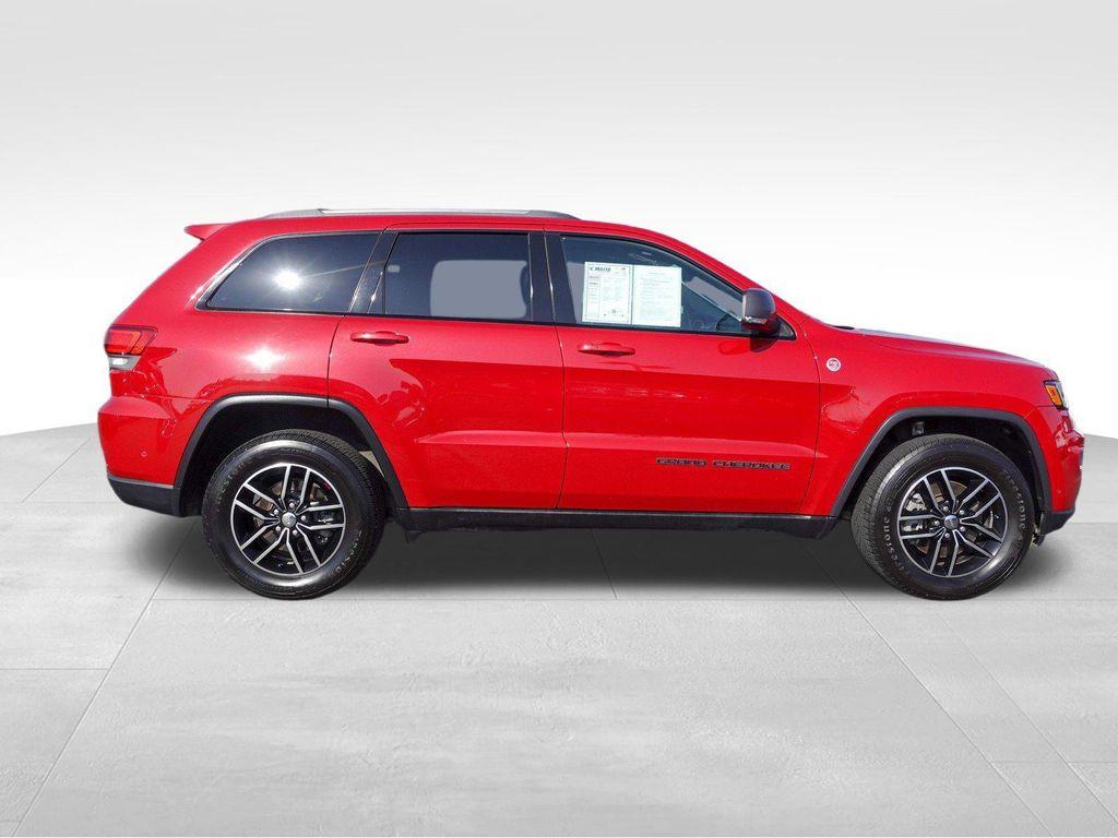 used 2017 Jeep Grand Cherokee car, priced at $17,986