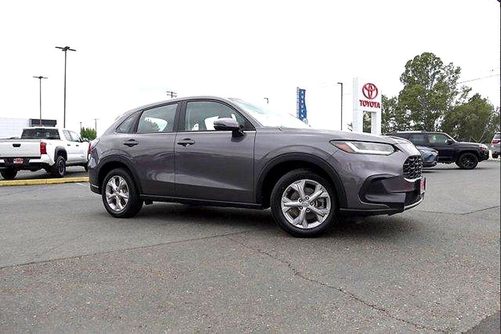 used 2025 Honda HR-V car, priced at $25,071