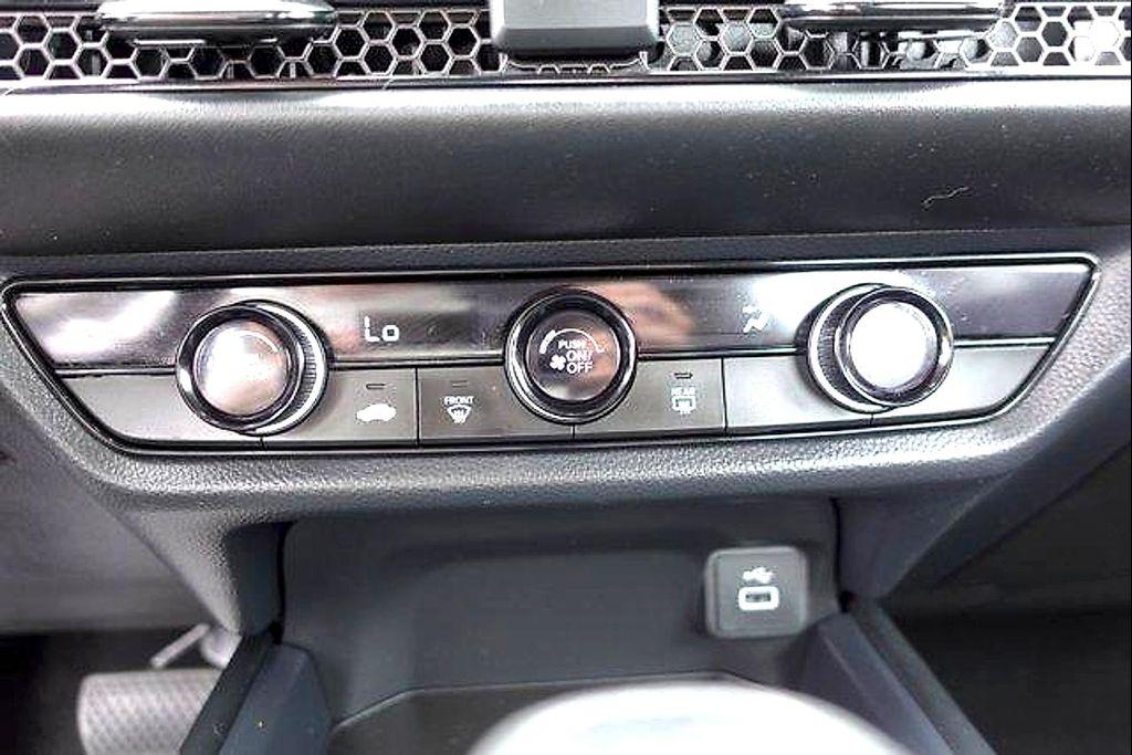 used 2025 Honda HR-V car, priced at $25,071
