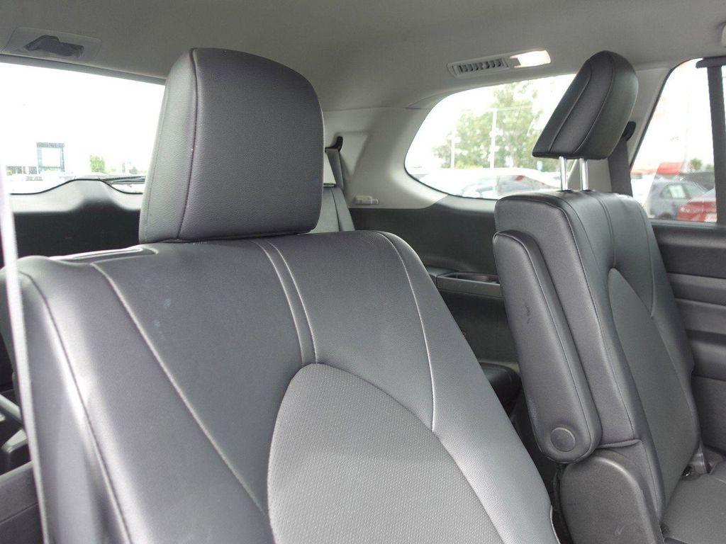 used 2025 Toyota Grand Highlander car, priced at $45,486