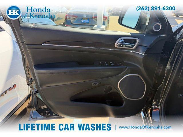 used 2014 Jeep Grand Cherokee car, priced at $15,535