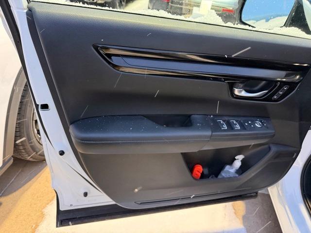 used 2024 Honda CR-V car, priced at $32,152