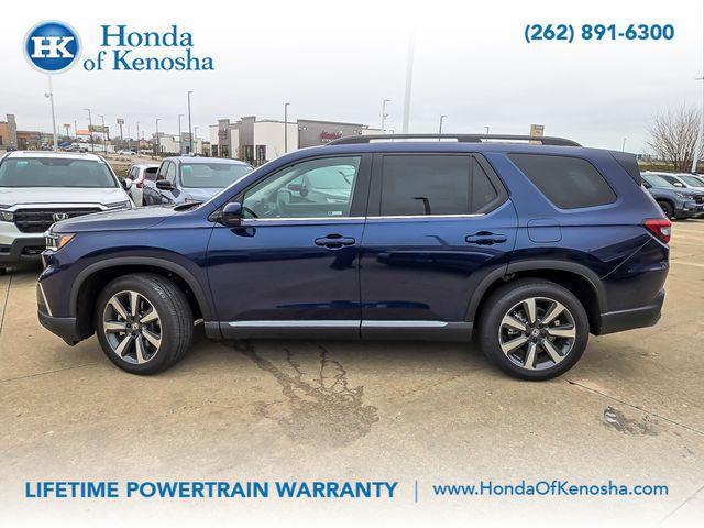 new 2025 Honda Pilot car, priced at $52,815