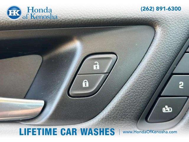 used 2018 Buick Envision car, priced at $11,000