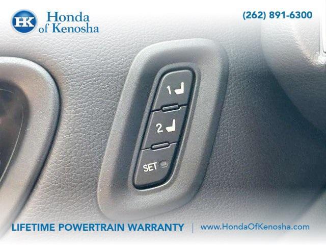 new 2025 Honda Pilot car, priced at $47,550