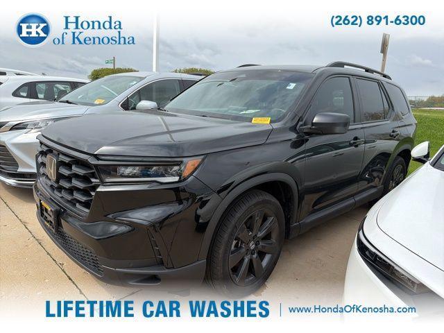 used 2025 Honda Pilot car, priced at $40,767