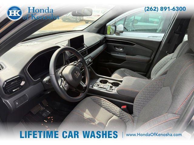 used 2025 Honda Pilot car, priced at $40,767