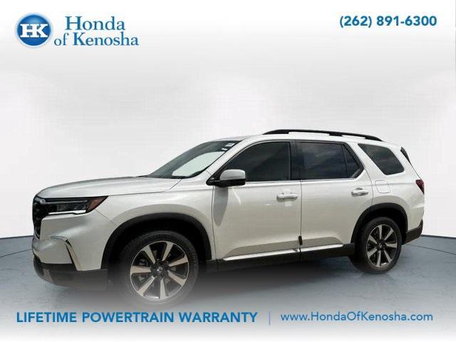 new 2025 Honda Pilot car, priced at $53,225