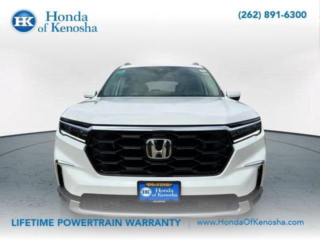 new 2025 Honda Pilot car, priced at $53,225