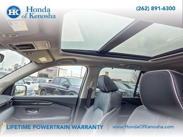 new 2025 Honda Pilot car